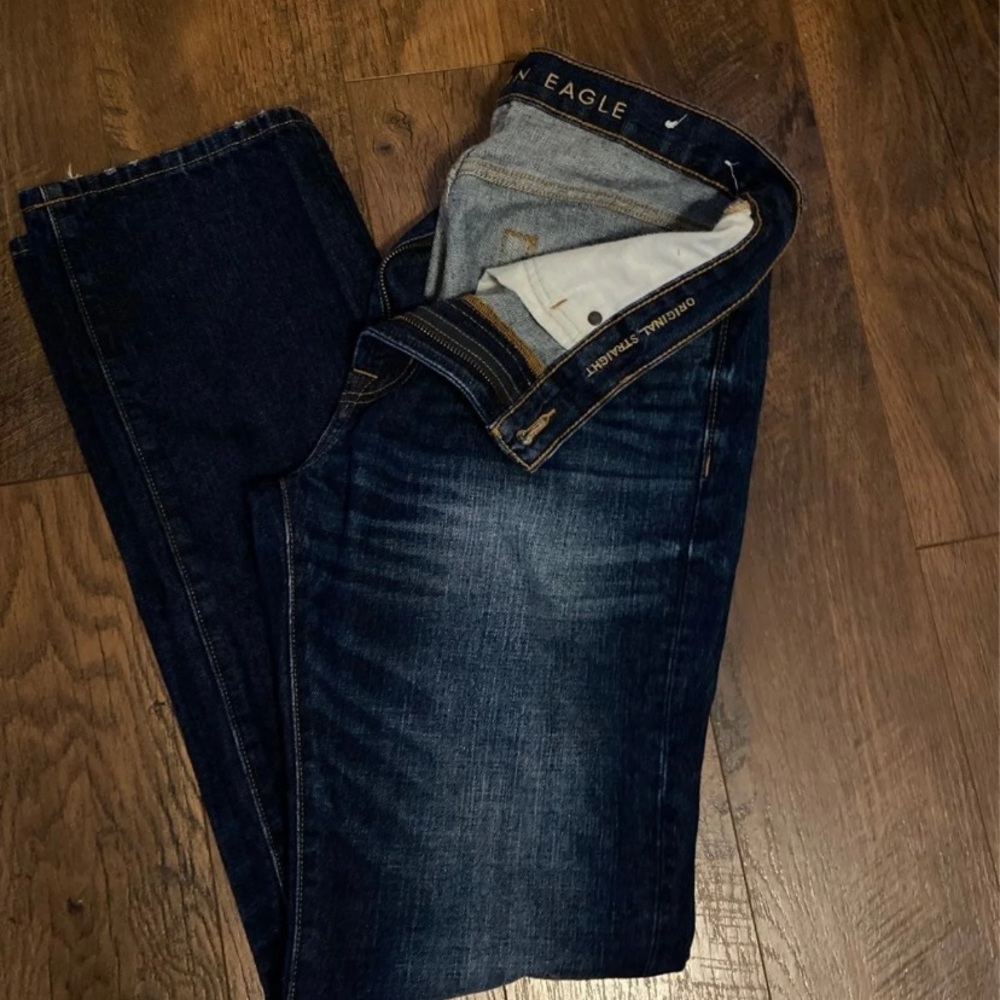 AE original straight jeans 33x34